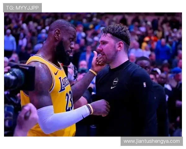 勒布朗詹姆斯领衔湖人强势开局，东契奇助力独行侠力克勇士